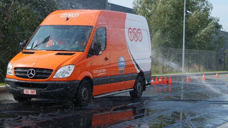 mobiele slipbaan busje