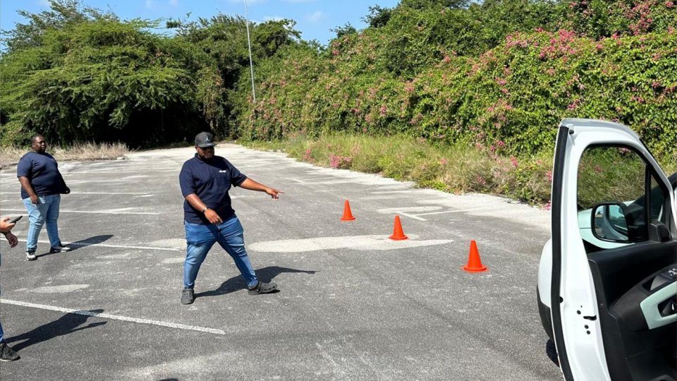 training verkeersveiligheid cariben