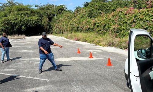 training verkeersveiligheid cariben